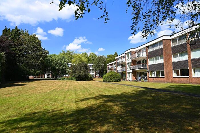 2 Bedroom Apartment For Sale In Woodbourne, Augustus Road, Birmingham, B15