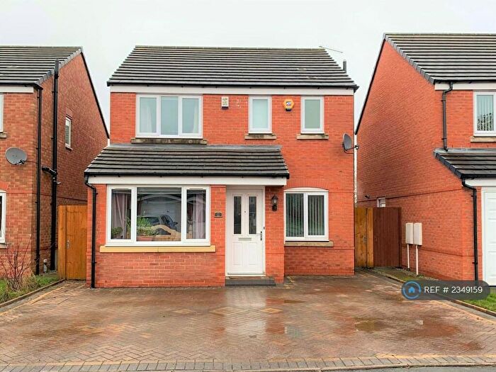 4 Bedroom Detached House To Rent In Brent Close, Newcastle, ST5