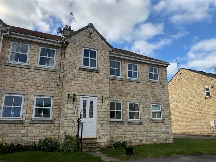 2 Bedroom Flat To Rent In Parlington Villas, Aberford, Leeds, LS25