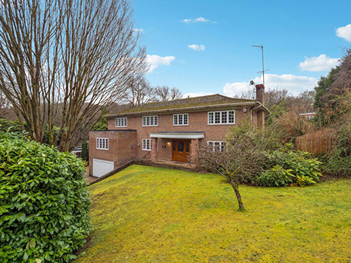 6 Bedroom Detached House For Sale In Magnolia Dene, High Wycombe, HP15