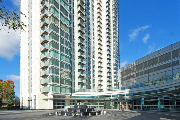 Studio To Rent In Pan Peninsula, Canary Wharf, London, E14