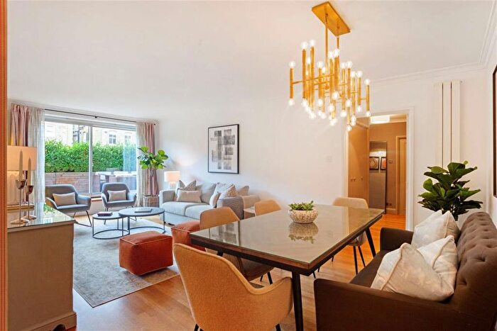 2 Bedroom Flat To Rent In Old Brompton Road, South Kensington, SW5