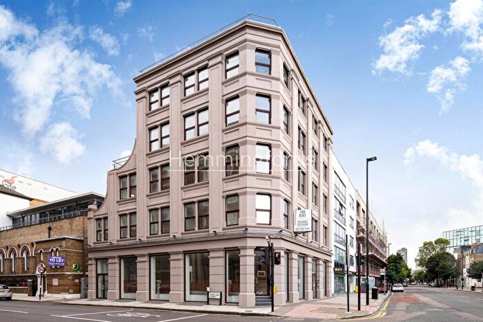 1 Bedroom Apartment For Sale In Masons Yard, London, EC1V