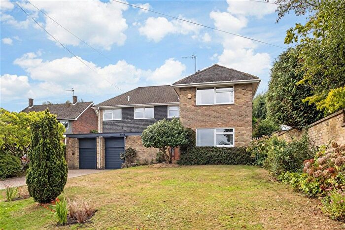 4 Bedroom Detached House For Sale In Birling Road, Tunbridge Wells, Kent, TN2