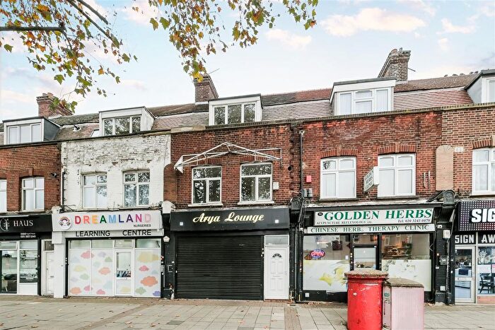 4 Bedroom Flat To Rent In Chingford Mount Road, Chingford, E4