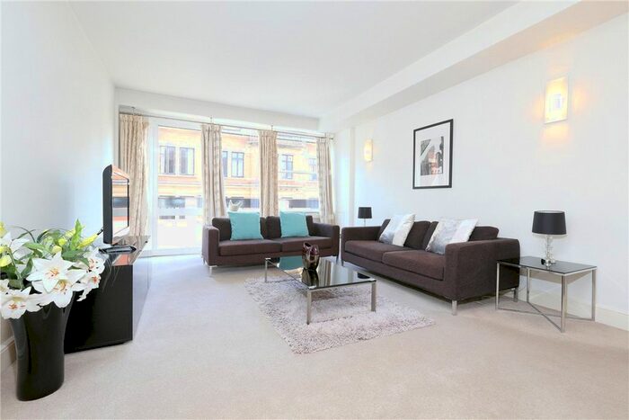 2 Bedroom Flat To Rent In Weymouth Street, Marylebone, London, W1W