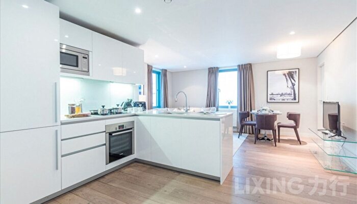 3 Bedroom Flat To Rent In Merchant Square, Paddington, W2