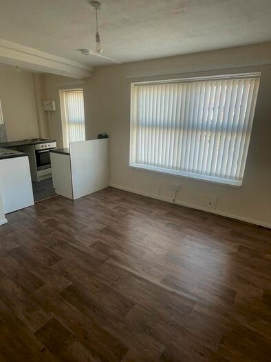 Studio To Rent In Rice Lane, Wallasey, CH44