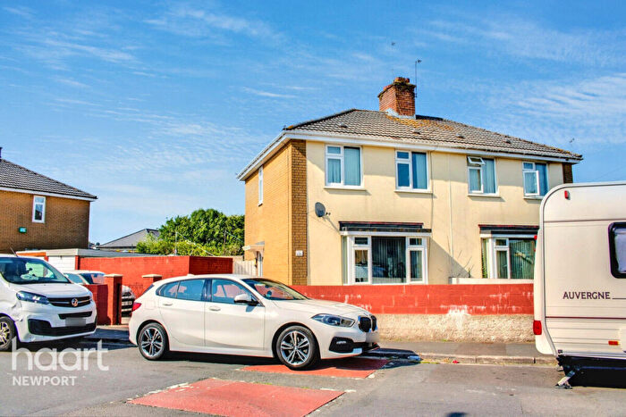 3 Bedroom Semi-Detached House To Rent In Maesglas Crescent, Newport, NP20
