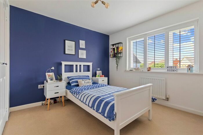 5 Bedroom Detached House For Sale In Bulbeck Way, Felpham, Bognor Regis, West Sussex, PO22