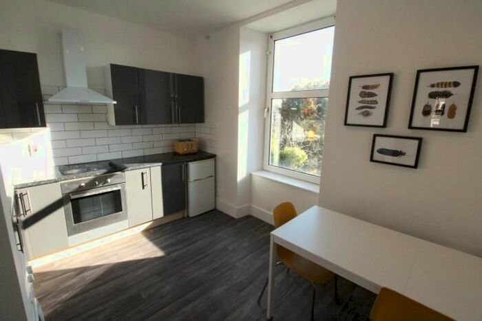 1 Bedroom Flat To Rent In Holburn Street, Aberdeen, AB10