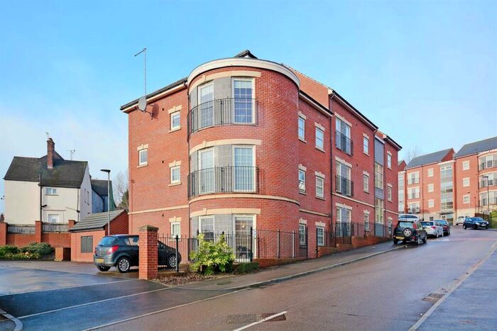 2 Bedroom Flat To Rent In Holywell Gardens, Holywell Heights, Sheffield, S4