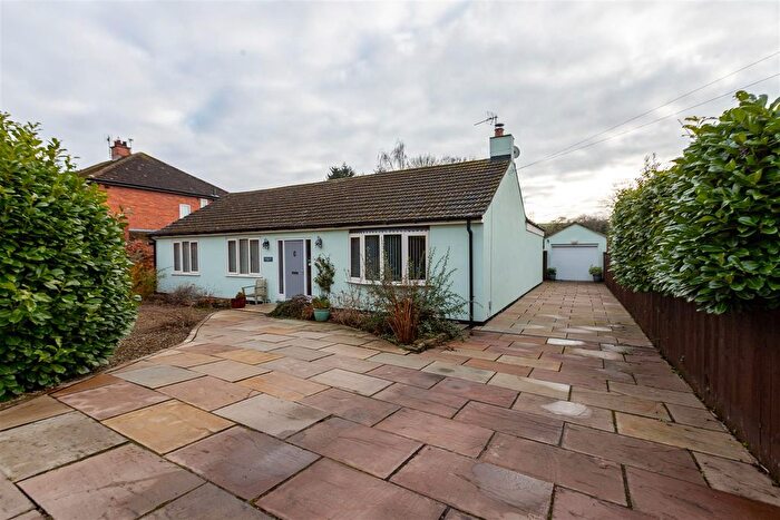 4 Bedroom Detached Bungalow For Sale In South Parade, Croft On Tees, Darlington, DL2