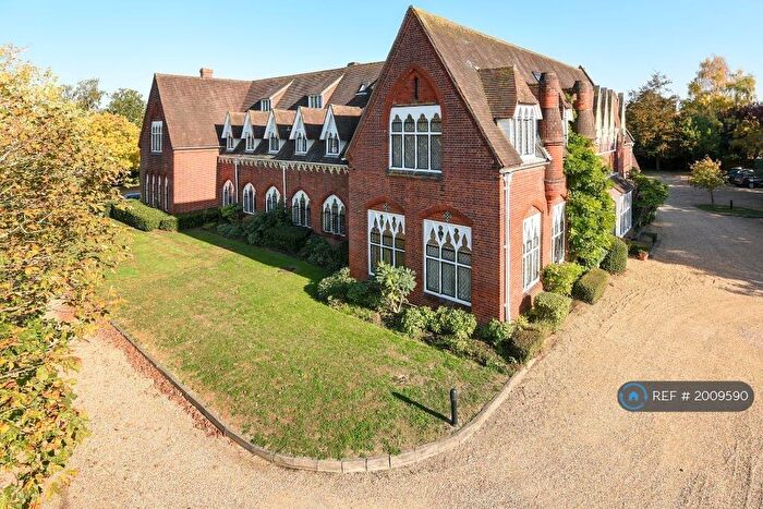 2 Bedroom Flat To Rent In Bridgeman Drive, Windsor, SL4