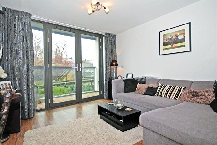 1 Bedroom Apartment To Rent In Honeybourne Way, Cheltenham, GL50