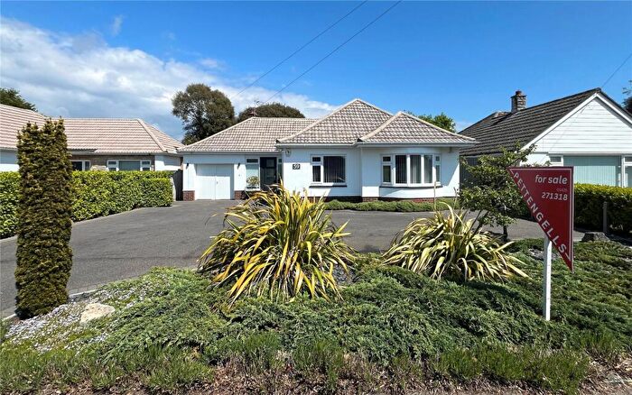 2 Bedroom Bungalow For Sale In Forest Way, Highcliffe, Christchurch, Dorset, BH23