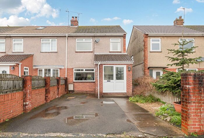 3 Bedroom End Terrace House For Sale In Watermore Close, Frampton Cotterell, South, Gloucestershire, BS36