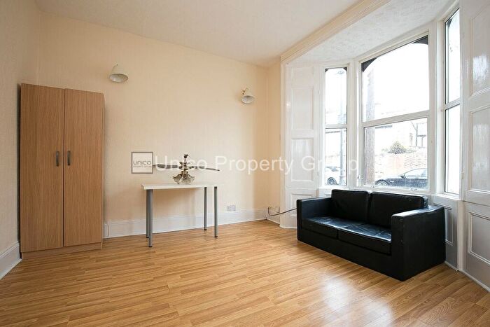 5 Bedroom Terraced House To Rent In Maritime Street, London, E3