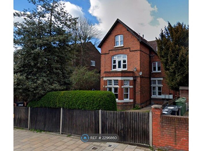 2 Bedroom Flat To Rent In Streatham Hill, London, SW16