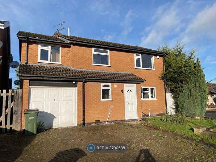 4 Bedroom Detached House To Rent In Eskdale Close, Oadby, Leicester, LE2
