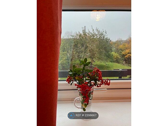 2 Bedroom Flat To Rent In Regatta Court, Cambridge, CB5