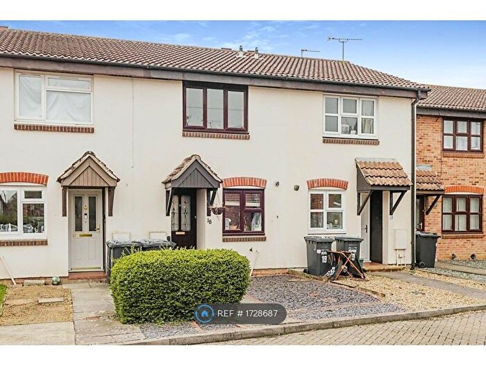 2 Bedroom Terraced House To Rent In The Wickets, Burgess Hill, RH15