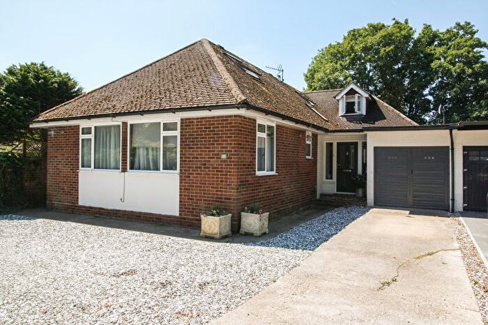 5 Bedroom Detached House To Rent In Westwood Road, Marlow, SL7