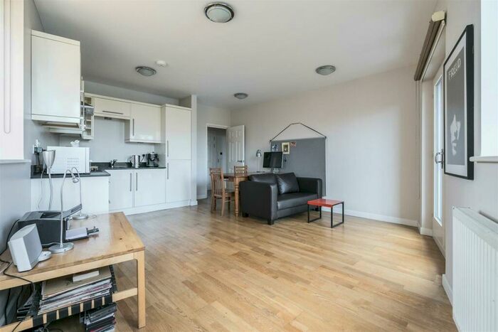 1 Bedroom Flat To Rent In Stoke Newington Church Street, London, N16