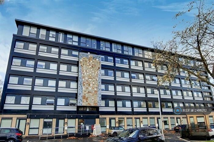 1 Bedroom Flat To Rent In Regent House, Basildon, SS14