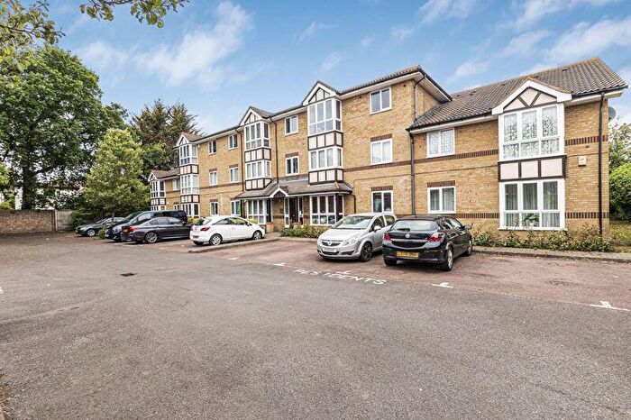 1 Bedroom Flat For Sale In Edison Road, Welling, DA16