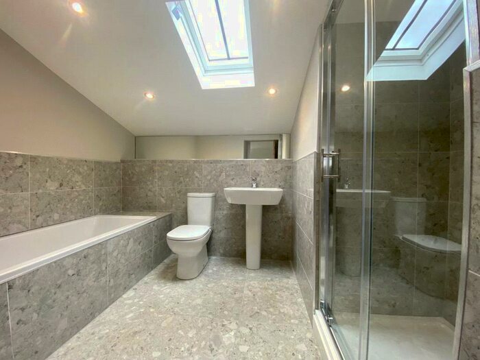 4 Bedroom Semi Detached House For Sale In Dinsdale Hall, Dinsdale Park