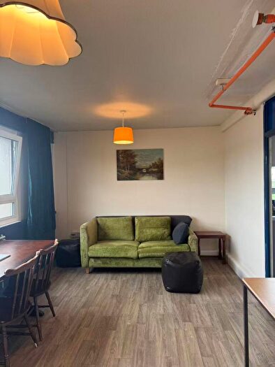 2 Bedroom Flat To Rent In Hornchurch Court, Bonsall Street, Manchester, M15