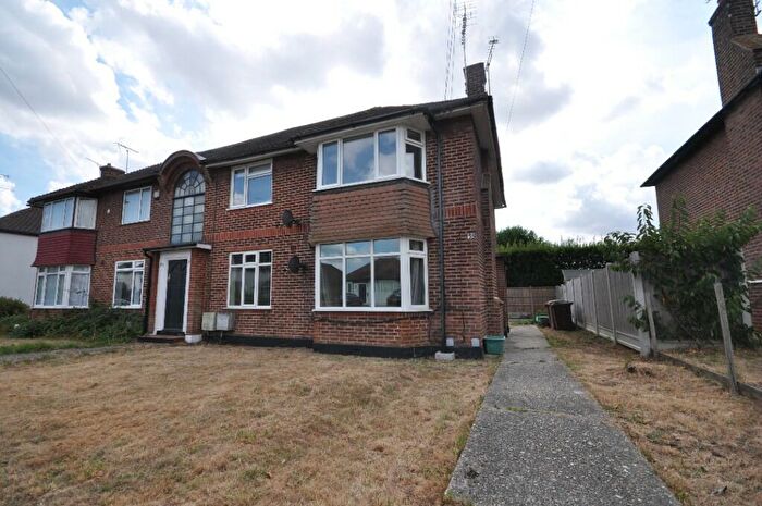 2 Bedroom Ground Maisonette To Rent In Highfield Road, Chelmsford, Essex, CM1