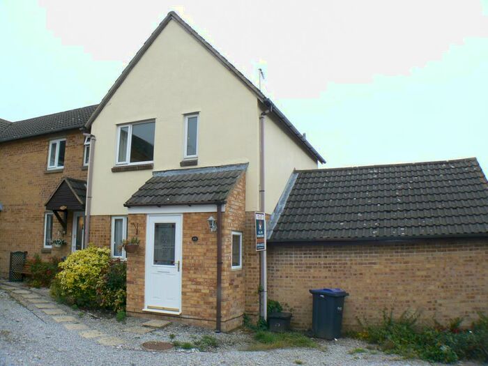 2 Bedroom End Of Terrace House To Rent In Orchard Mead, Royal Wootton Bassett, SN4