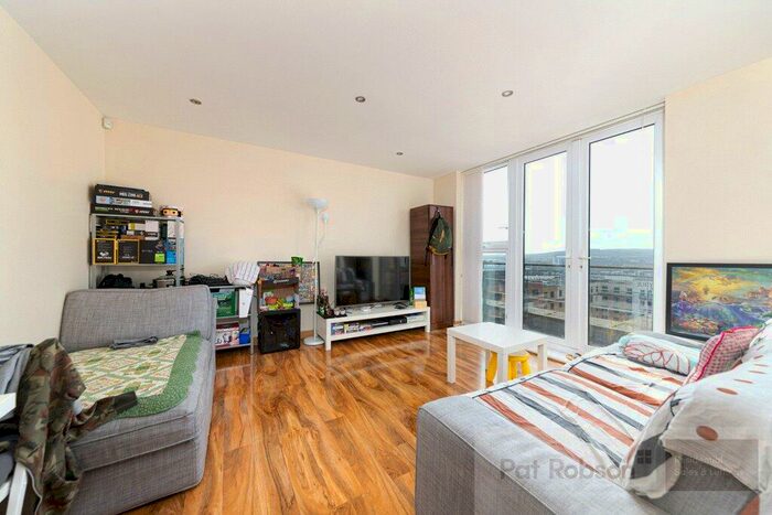 2 Bedroom Apartment To Rent In The Bar, Newcastle Upon Tyne, NE1