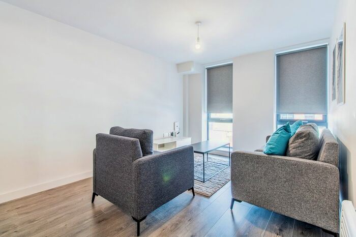 2 Bedroom Flat To Rent In Neptune Place, Baltic Square, Liverpool, L8