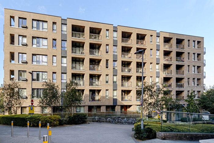 1 Bedroom Apartment To Rent In Harbourside Court, Marine Wharf East, SE8