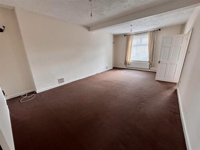 3 Bedroom Terraced House For Sale In St. Davids Road, Tairgwaith, Ammanford, SA18