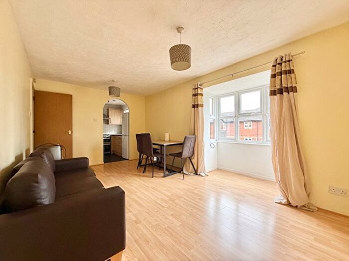1 Bedroom Flat To Rent In Stubbs Drive, SE16