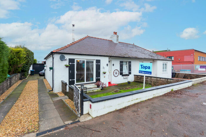 2 Bedroom Semi-Detached Bungalow For Sale In Annan Road, Dumfries, DG1