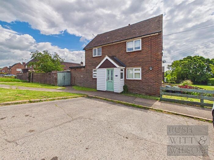 2 Bedroom Semi-Detached House For Sale In Asten Fields, Battle, TN33