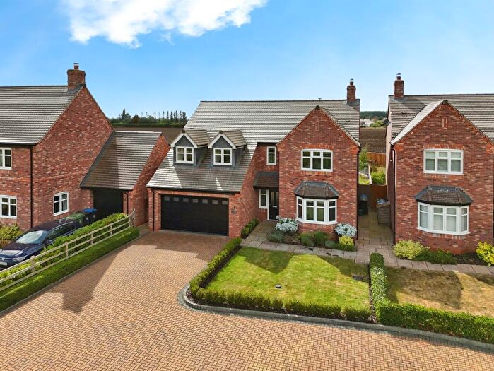 5 Bedroom Detached House For Sale In Edgehill View, Gaydon, Warwick, CV35