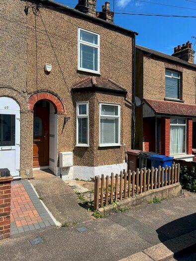 2 Bedroom Semi-Detached House To Rent In Rosedale Road, Grays, RM17