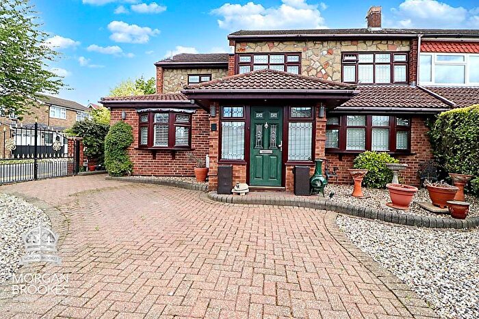 4 Bedroom Terraced House For Sale In Virginia Close, Benfleet, SS7