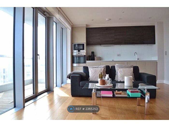 2 Bedroom Flat To Rent In Barking Road, London, E16