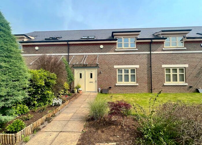 4 Bedroom Terraced House For Sale In Dixons Wharf, Wilstone, Tring, HP23
