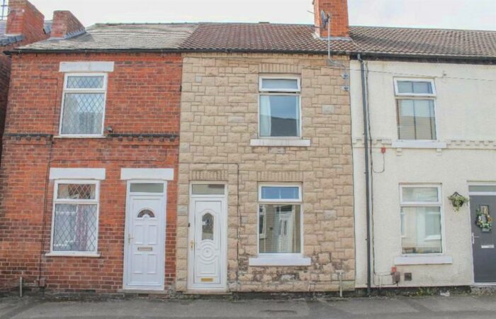 2 Bedroom Terraced House To Rent In Lynncroft, Eastwood, Nottingham, NG16