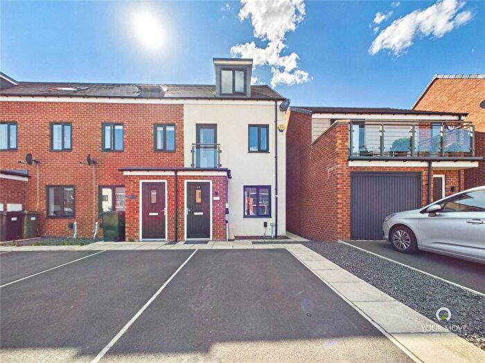 3 Bedroom End Of Terrace House For Sale In Ridley Drive, Wallsend, Tyne And Wear, NE28