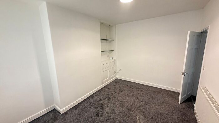 2 Bedroom Terraced House To Rent In Carlton Road, Doncaster, DN1