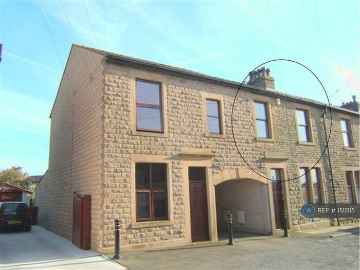 1 Bedroom Flat To Rent In Towneley Road West, Longridge, Preston, PR3